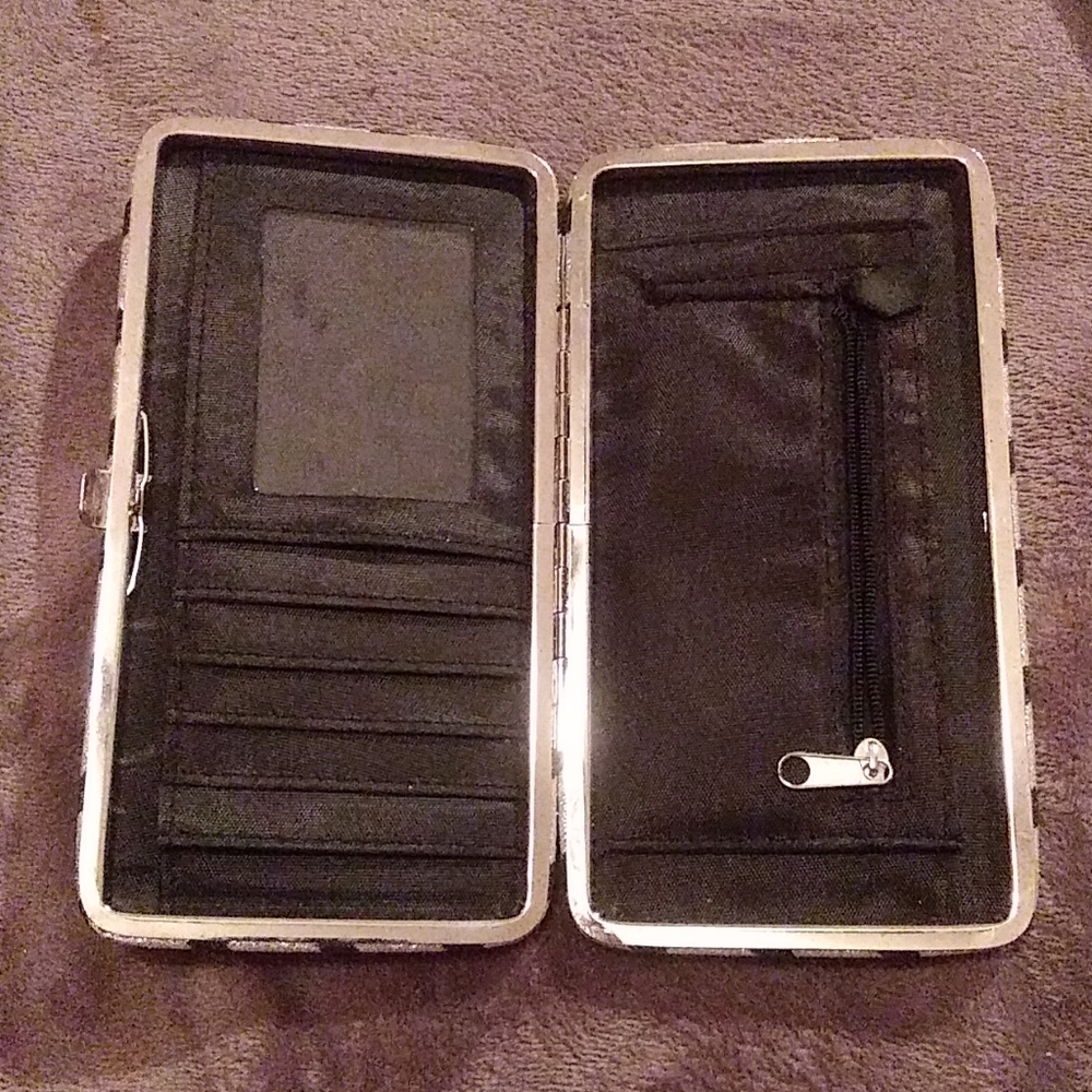 Wallet - Picture 2 of 2